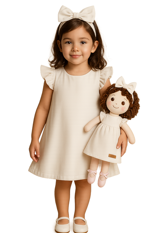 Kit Boneca + Vestidos